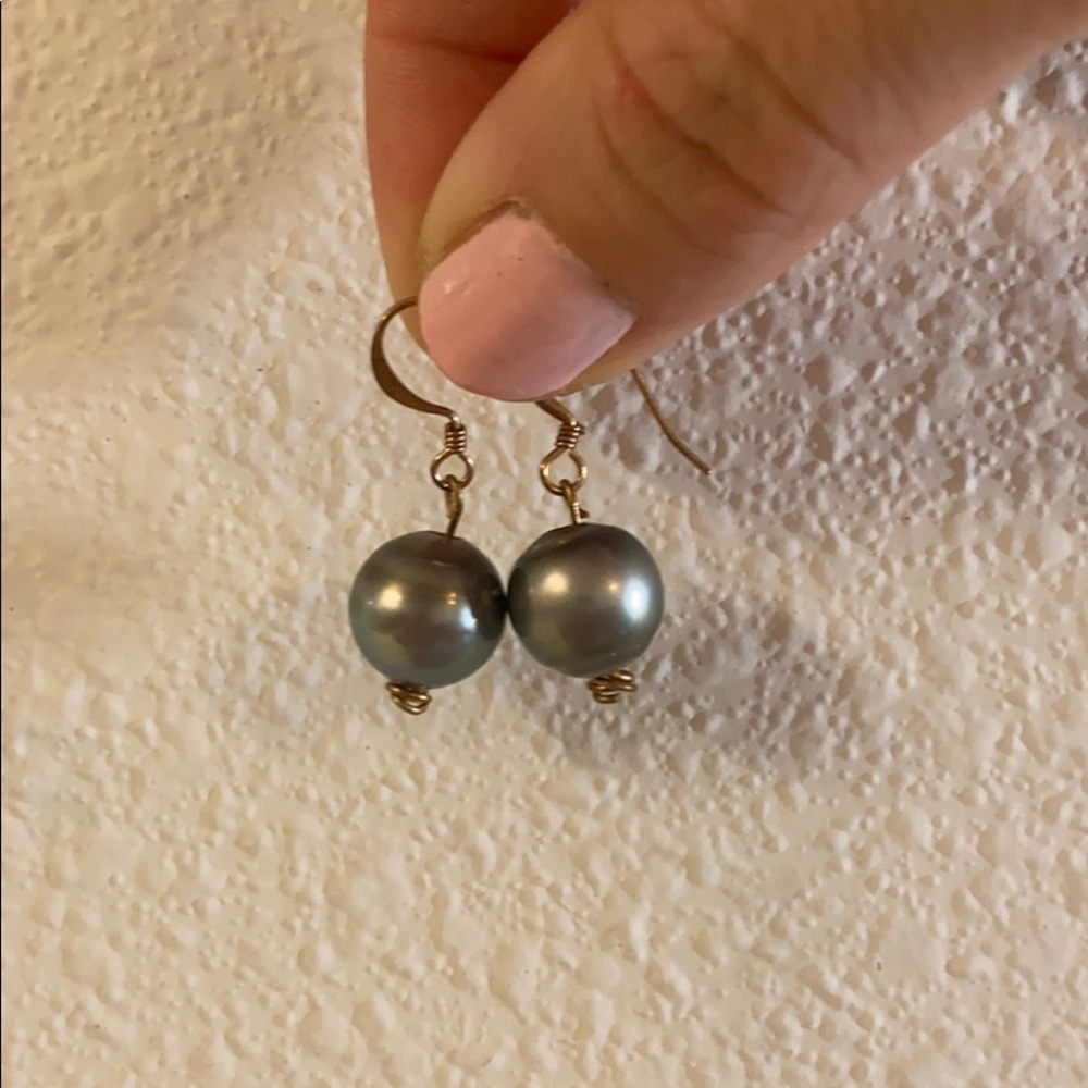 Tahitian Pearl Grade a